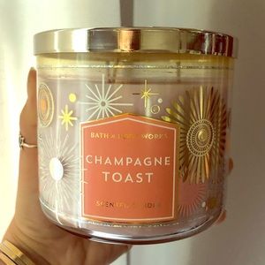 Bath & Body Works 3-wick candle